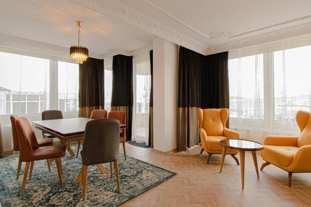 Charming Suite Bosphorus View Istanbul Exterior foto